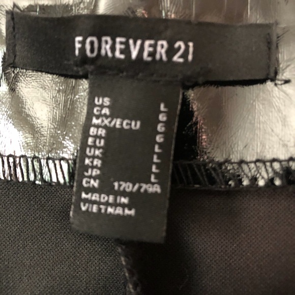 Sold - Picture 3 of 3